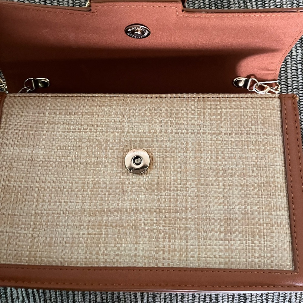 Tommy Bahama Tan and Natural Woven Crossbody Bag - Picture 5 of 6